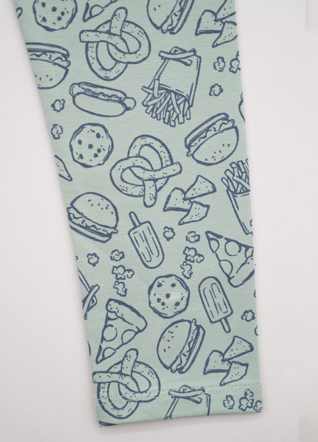 Girls 3/4th Leggings Pack Of 1_Green