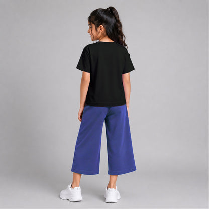 Girls' Cotton 3/4th Flare Pants Blue Color